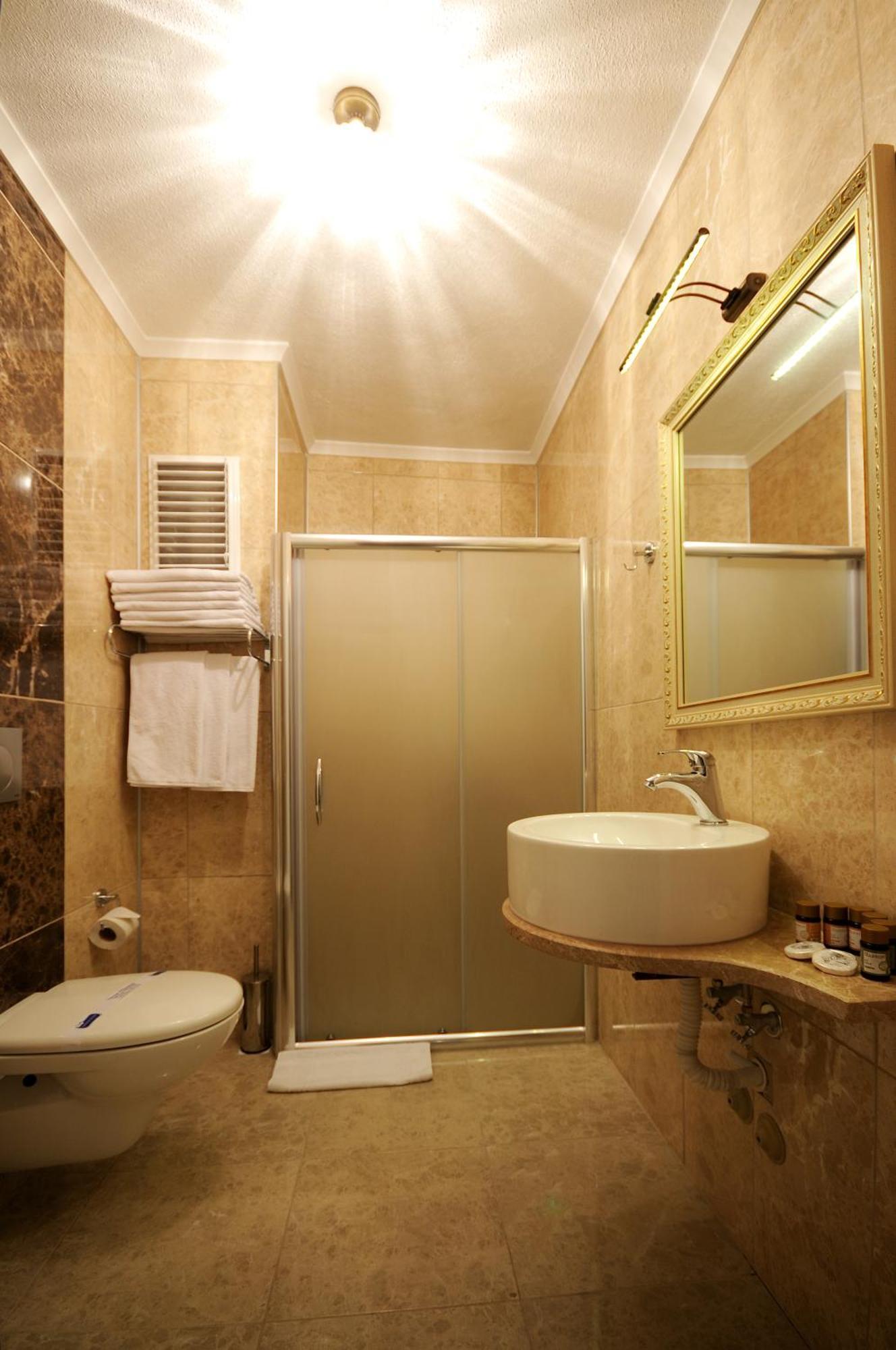 Edahan Hotel Biga Room photo