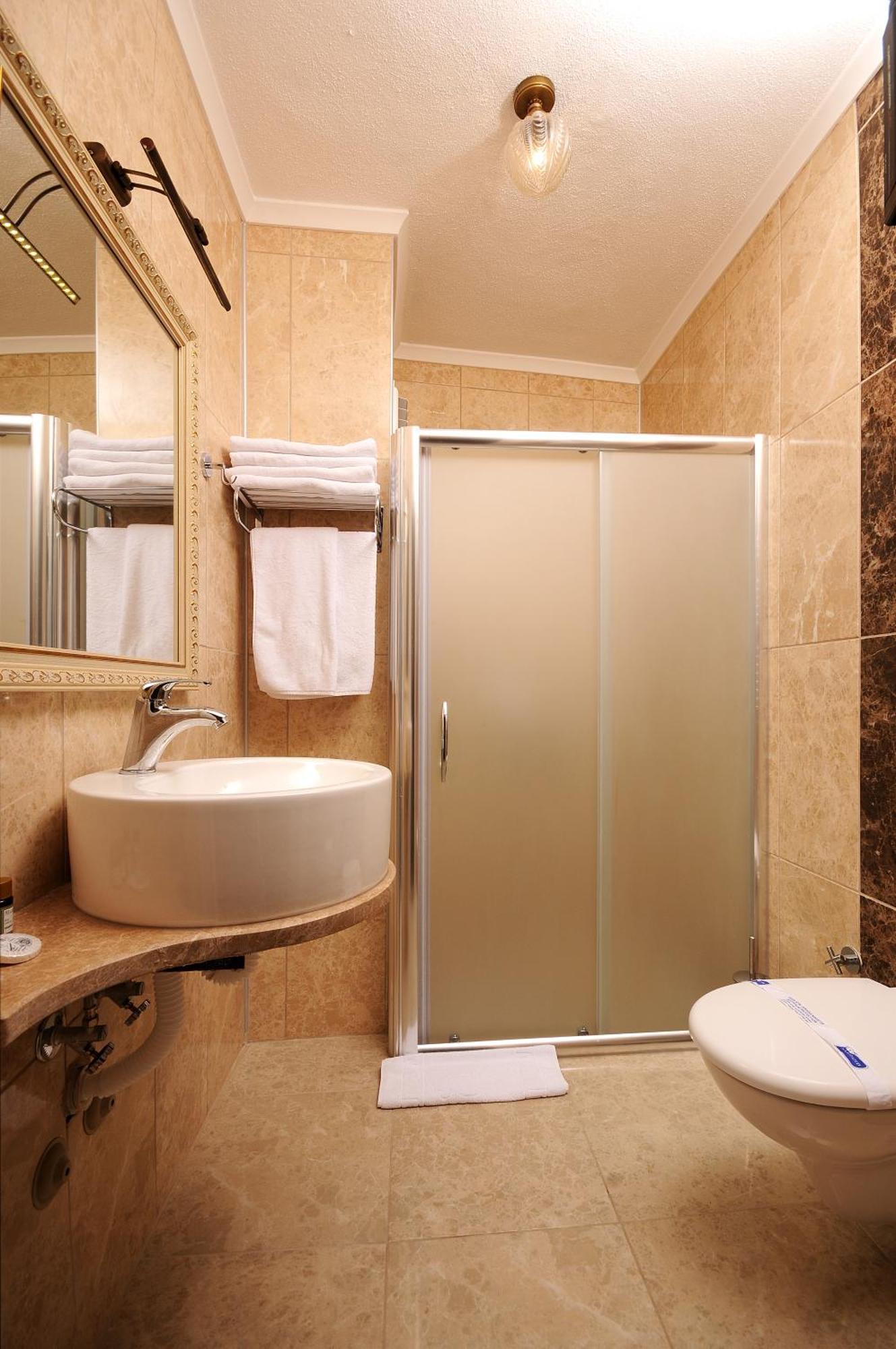 Edahan Hotel Biga Room photo
