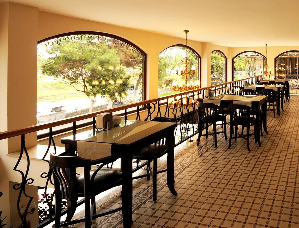 Edahan Hotel Biga Exterior photo
